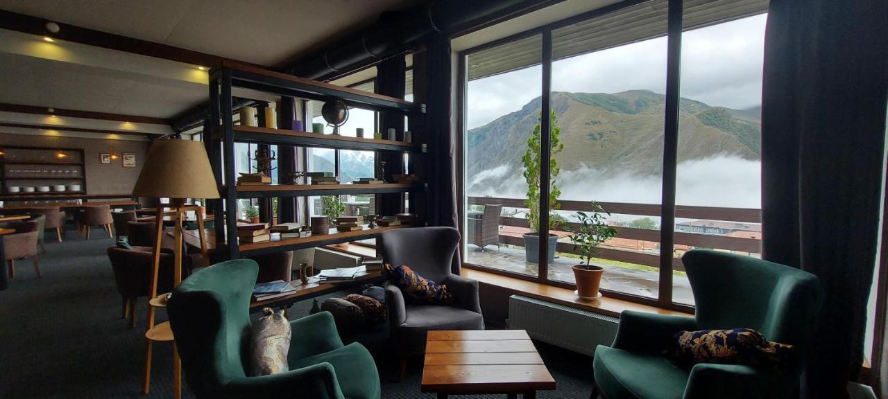 Alpine Lounge Boutique Hotel Kazbegi Dış mekan fotoğraf