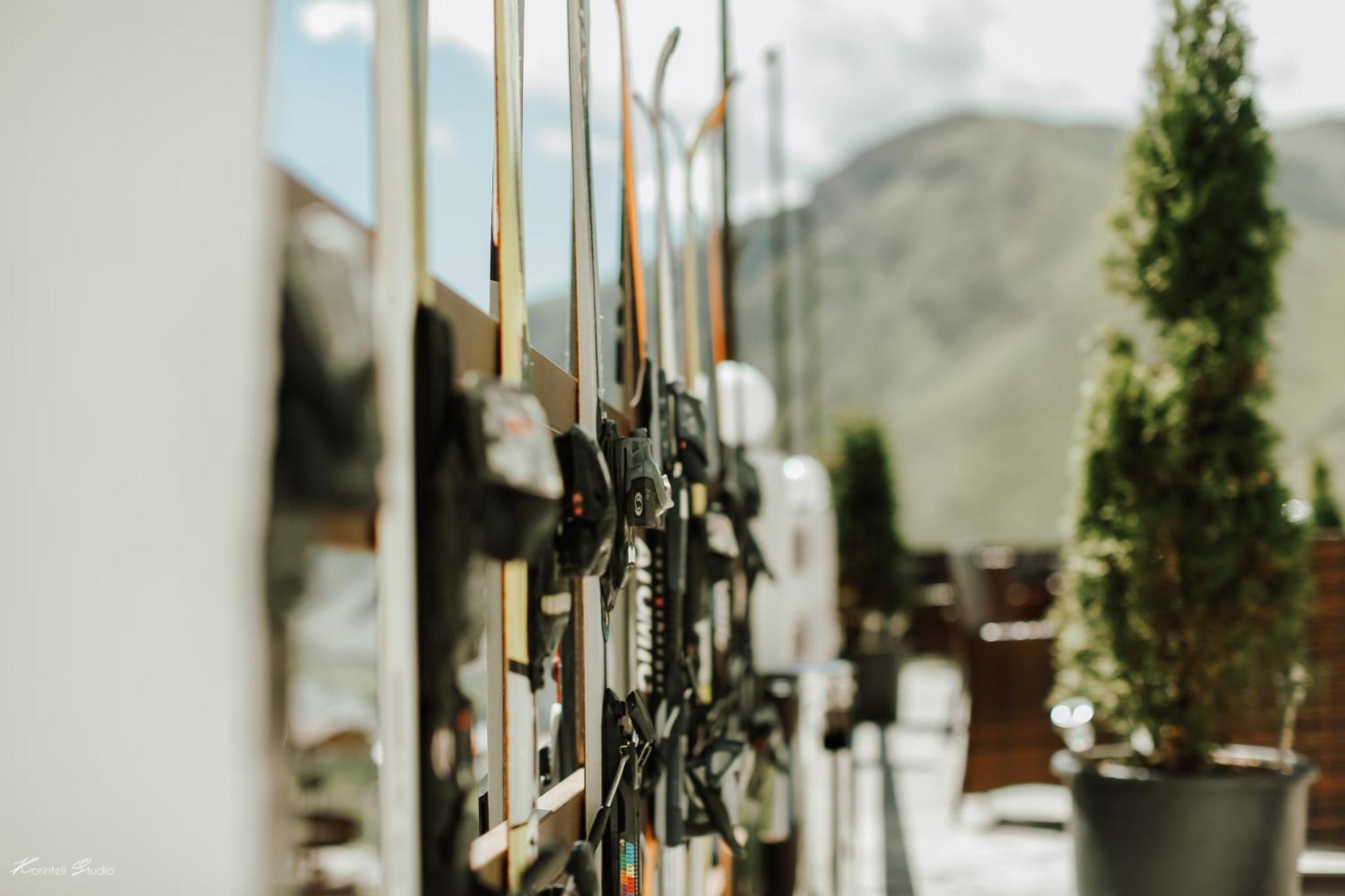 Alpine Lounge Boutique Hotel Kazbegi Dış mekan fotoğraf