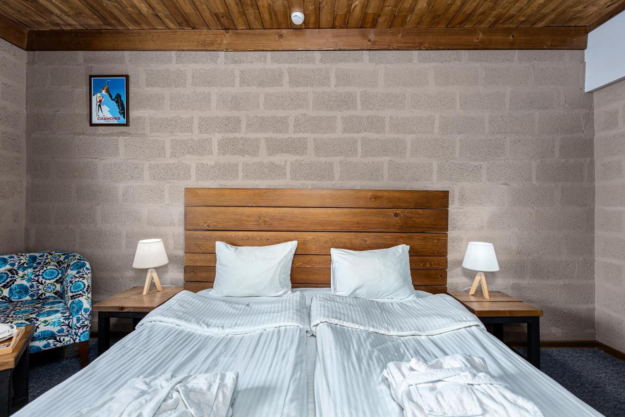 Alpine Lounge Boutique Hotel Kazbegi Dış mekan fotoğraf