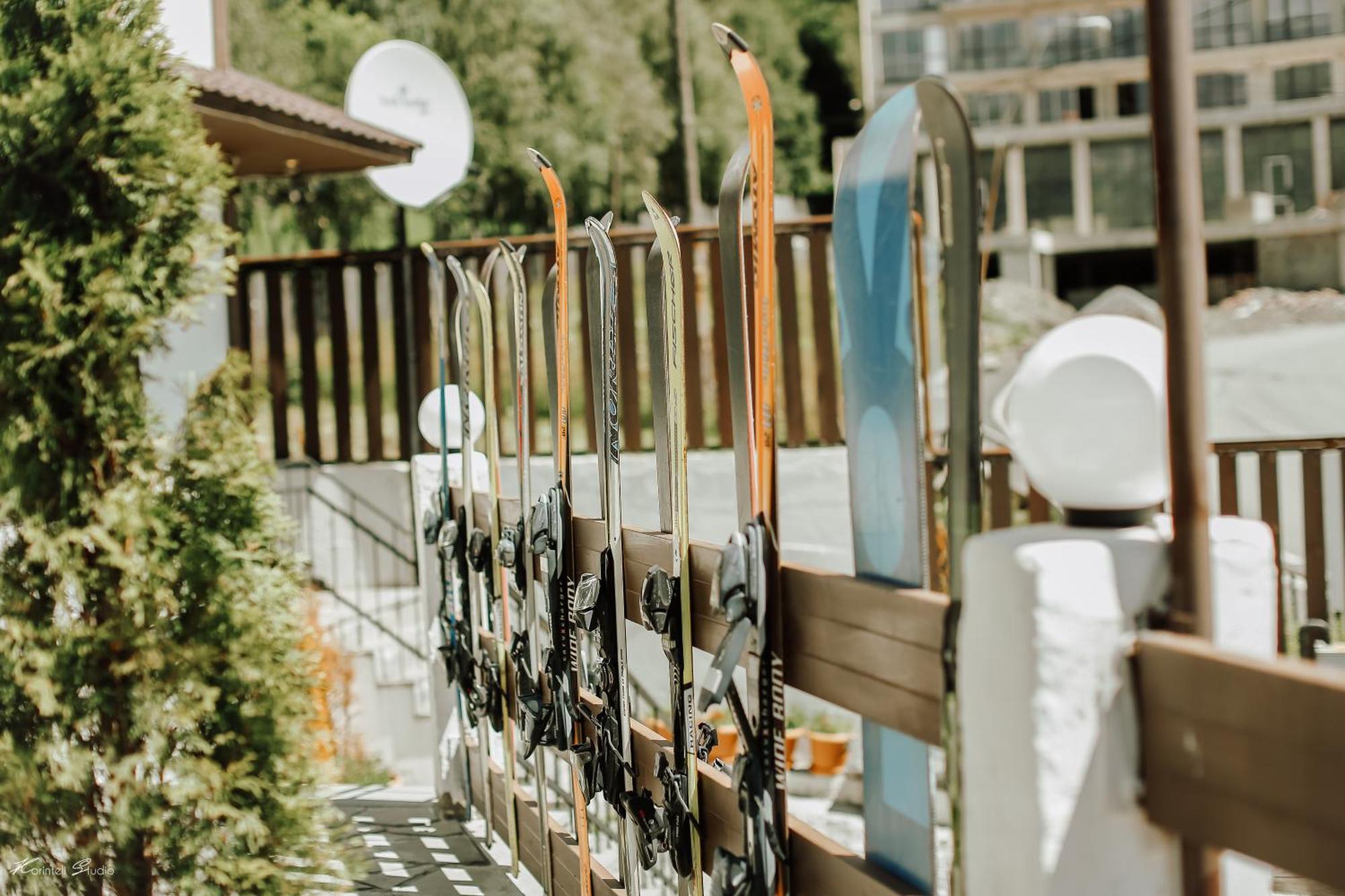 Alpine Lounge Boutique Hotel Kazbegi Dış mekan fotoğraf